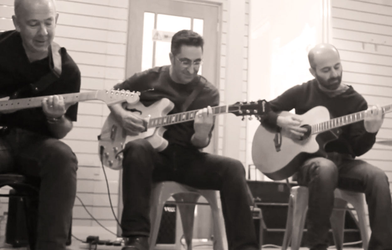 Group Guitar Lessons Kingston